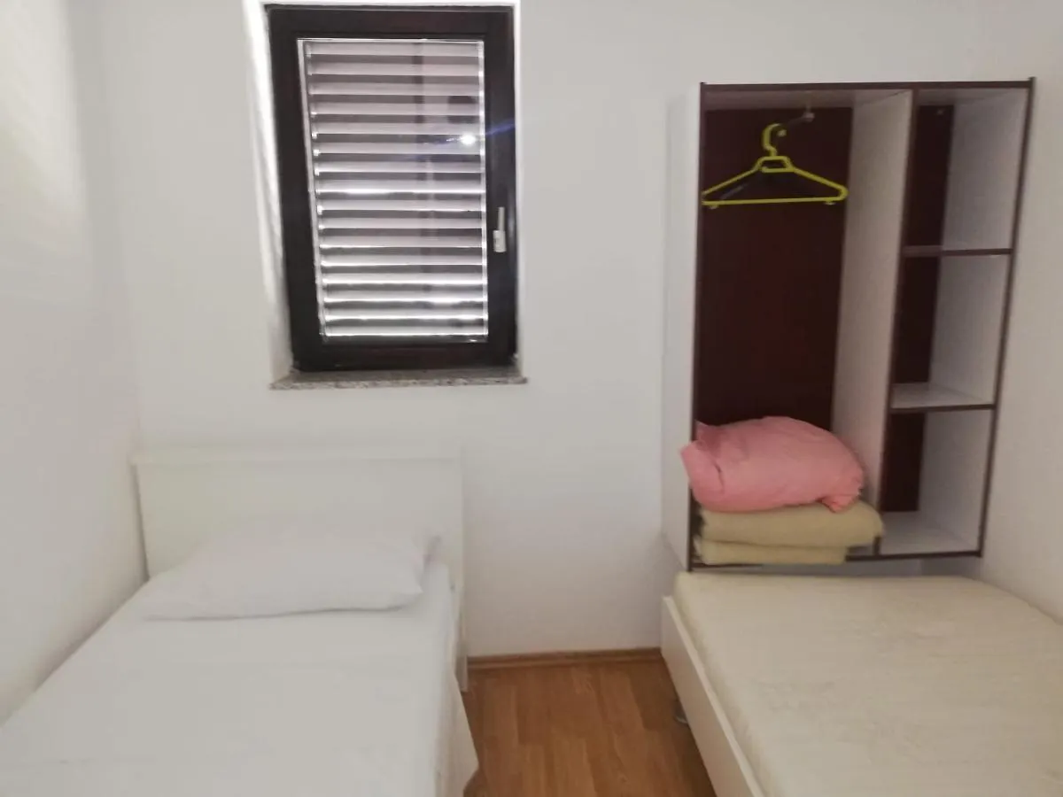 Iva/Sepac 1 Apartment Krk Town