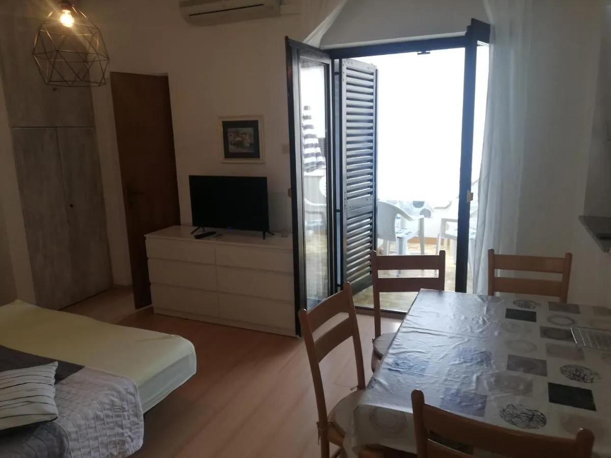 Iva/Sepac 1 Apartment Krk Town